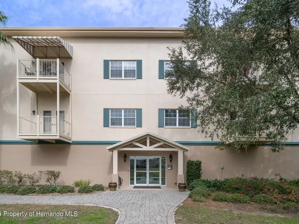 8182 Southern Pines Dr, Brooksville, FL 34601