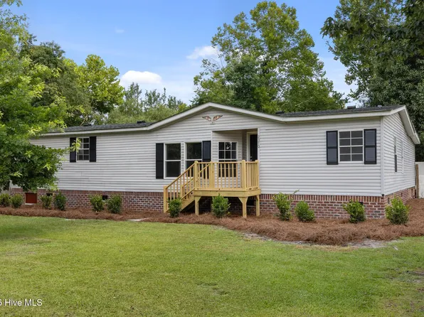 2370 April Lane, Greenville, NC 27834