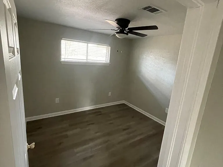 6865 Saint Francis Ave — Photo 7