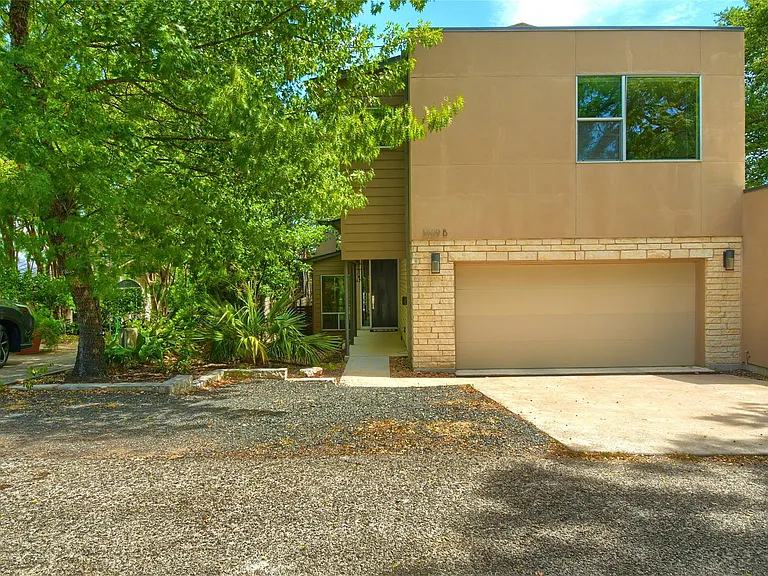 1009 E Riverside Dr #B — Photo 34