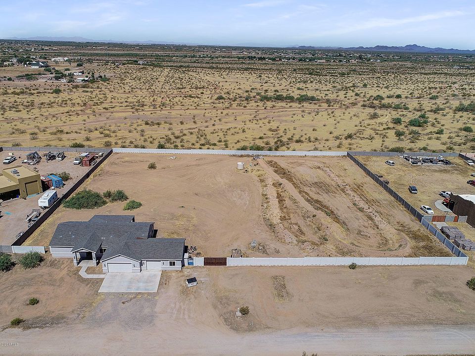 2nd image of 30708 N 213th Dr