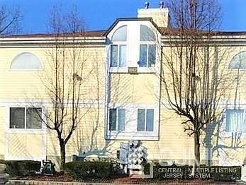 1st image of 1067 Rahway Ave APT 4