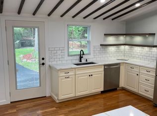 257 North Rd #1B, Chester, NJ 07930