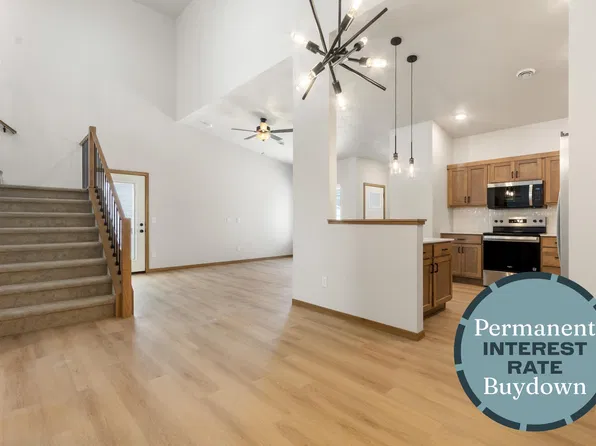 2401 E Jetty Pl, Sioux Falls, SD 57108