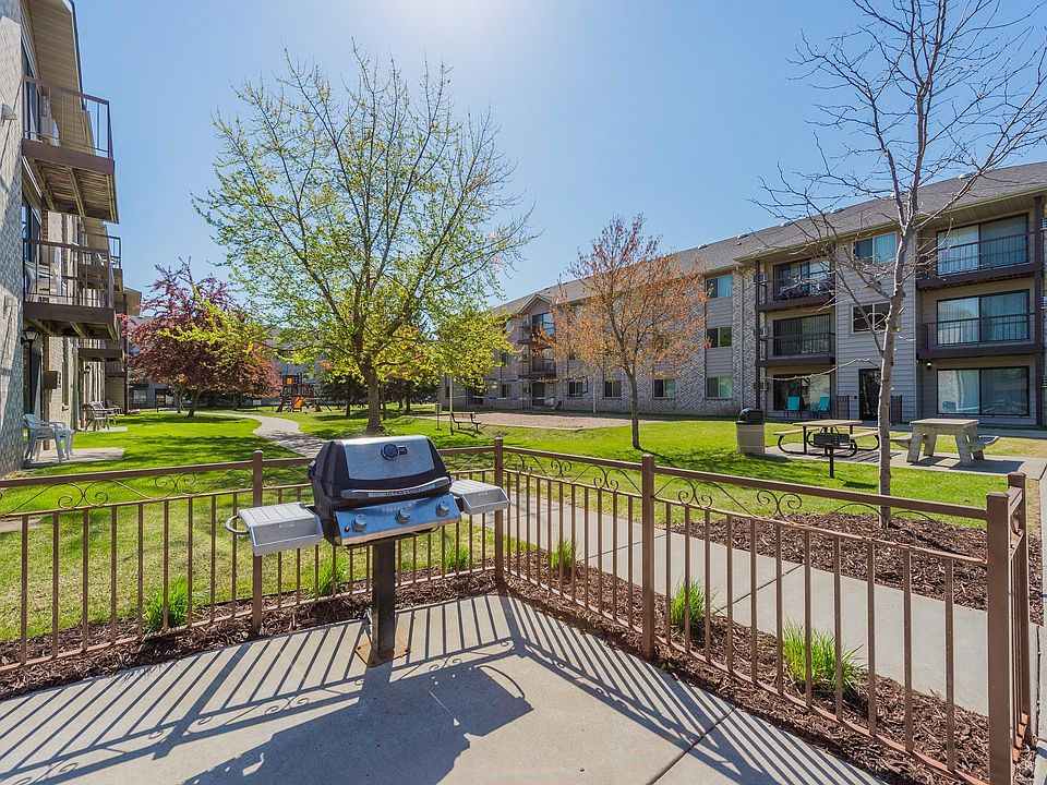 1st image of 2614 Cutters Grove Ave #11013948
