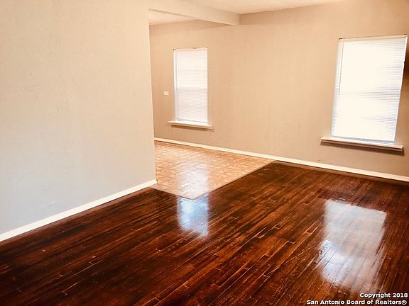 3rd image of 111 Piegan St