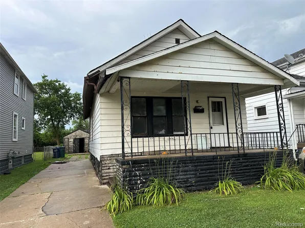 1430 Reo Ave, Lincoln Park, MI 48146