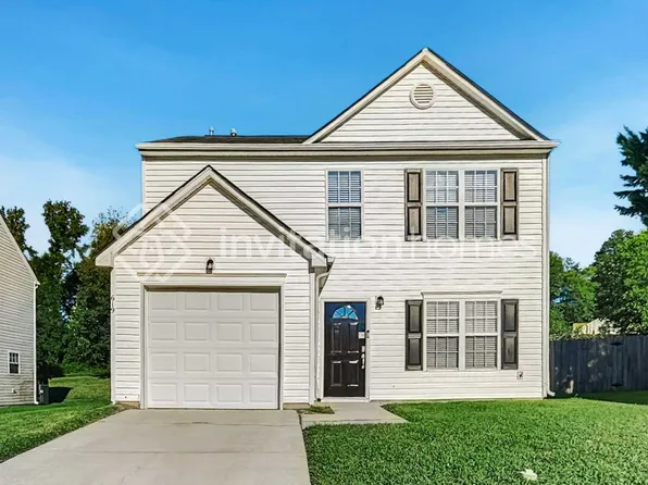 619 Finborough Ct, Charlotte, NC 28214