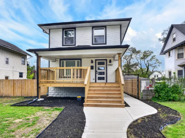 1508 S 7th Ave, Maywood, IL 60153