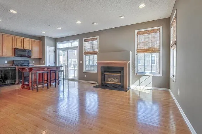 15624 Lilac Dr — Photo 5