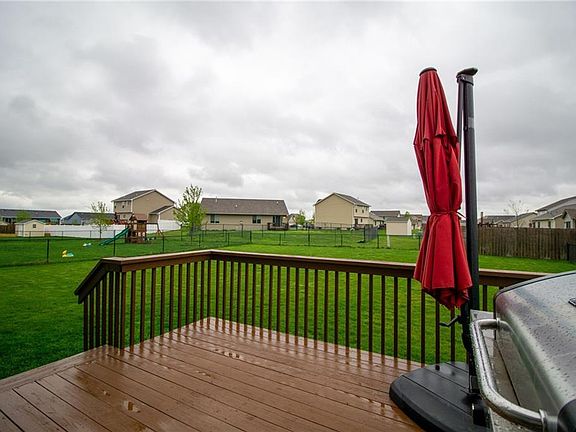 5th image of 1304 Caitlin Ct SE