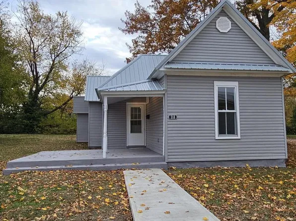 318 W Jackson Street, Marshfield, MO 65706
