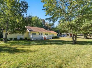 244 Stone Hedge Dr, Cleveland, GA 30528