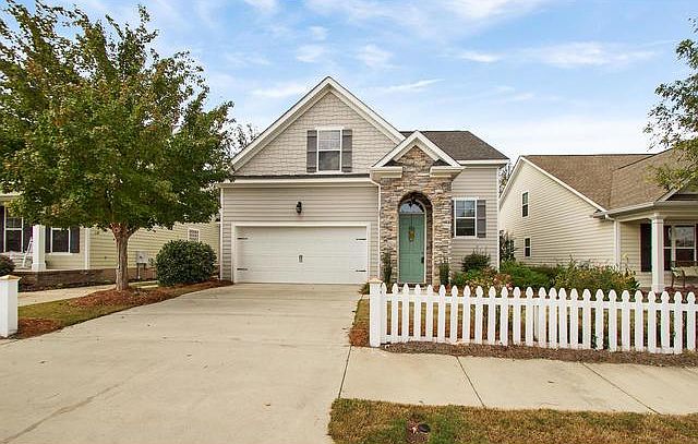 1st image of 380 Buxton Ln
