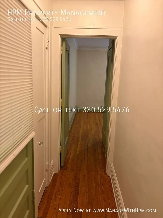 2 bed, 1.0 bath, $1,200 — Photo 4