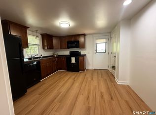 9 Brewer St APT 3, New London, CT 06320