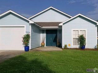 11339 E Paula St, Saint Amant, LA 70774