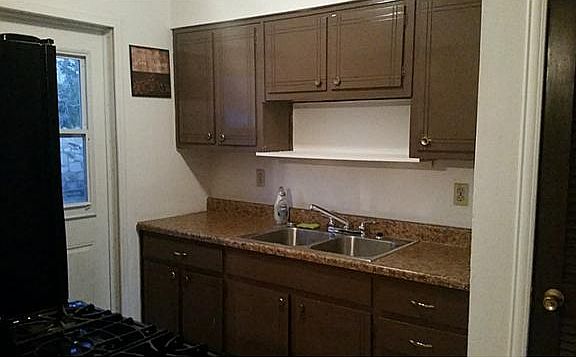 3rd image of 308 Yolanda Dr
