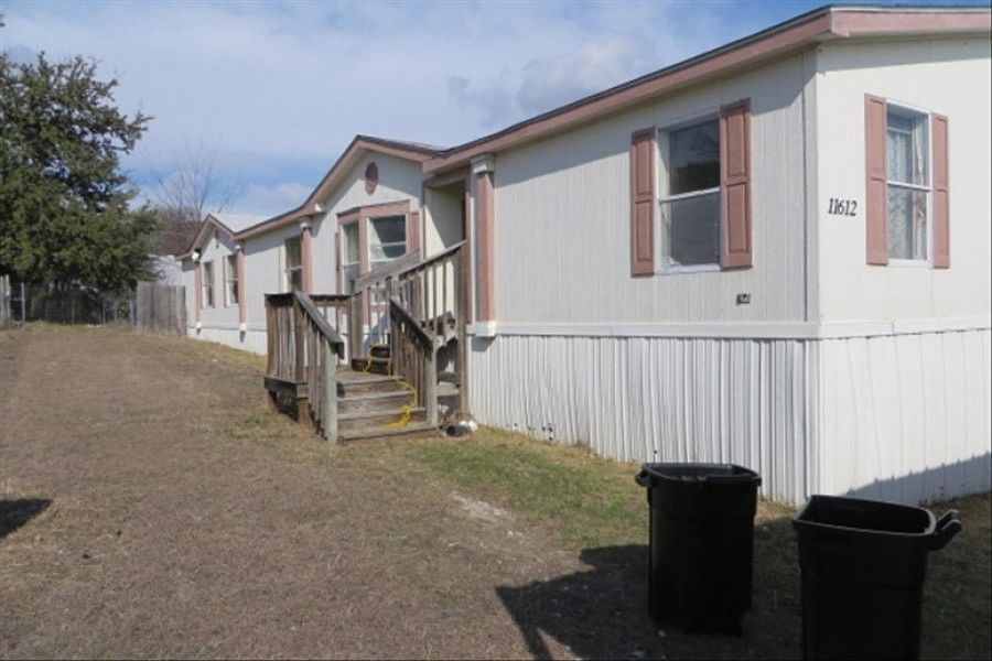 1st image of 11612 White Leaf Ct W