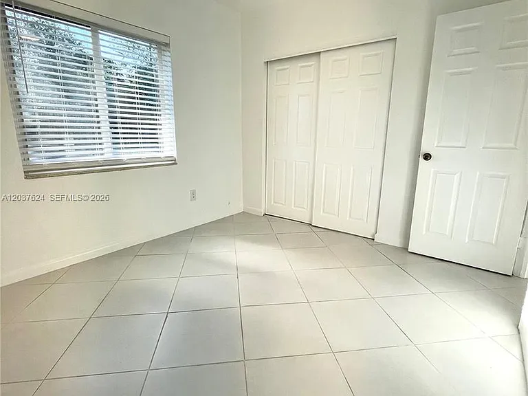 1501 NE 173rd St — Photo 15