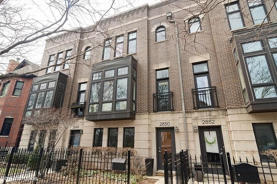 1st image of 2850 N Paulina St #2
