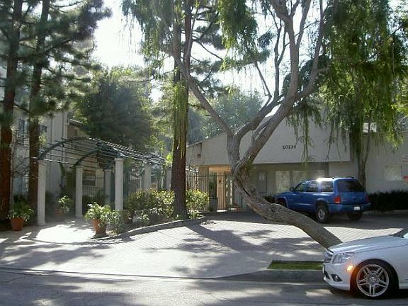 Main entry to complex