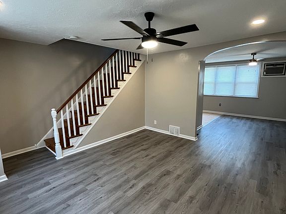 New Hardwood Floors
Ceiling Fans