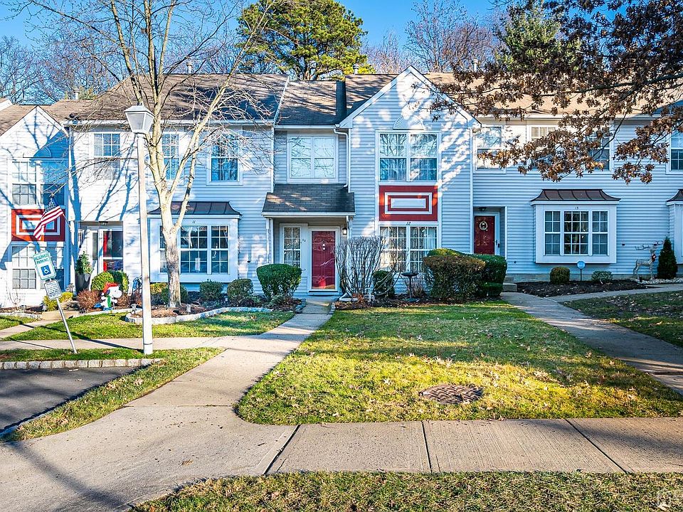 1st image of 12 Mystic Ct
