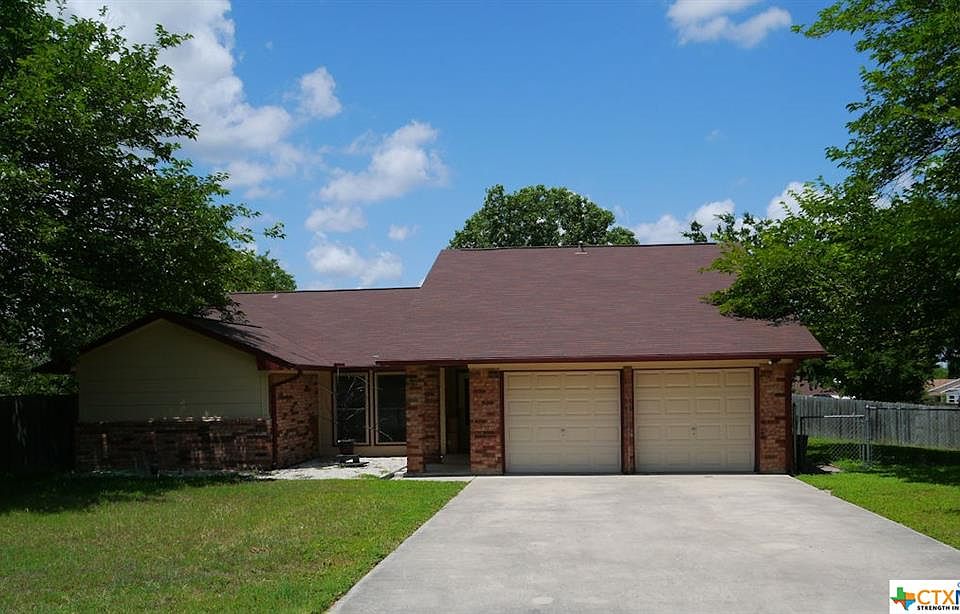 1st image of 1110 Dorothy Ln