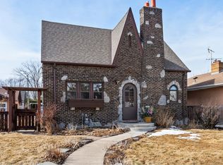 1541 Albert St N, Saint Paul, MN 55108