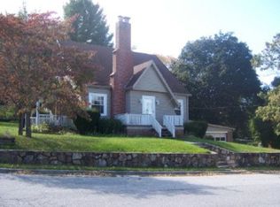 500 W Ridge St, Wytheville, VA 24382