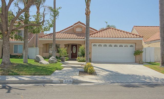 1st image of 2916 Saint Tropez Dr
