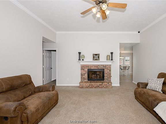 4th image of 3923 Wheaton Ct