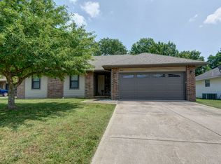 2026 S Colgate Ave, Springfield, MO 65807
