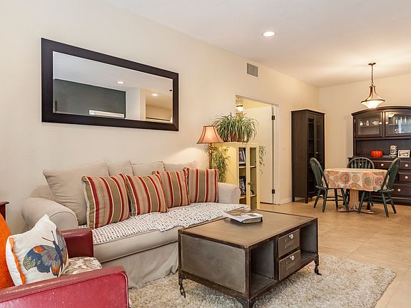 4th image of 2396 Pleasant Way Unit G