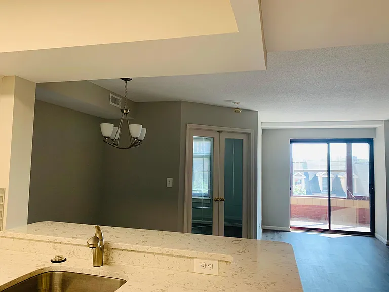 2400 Clarendon Blvd #410 — Photo 2