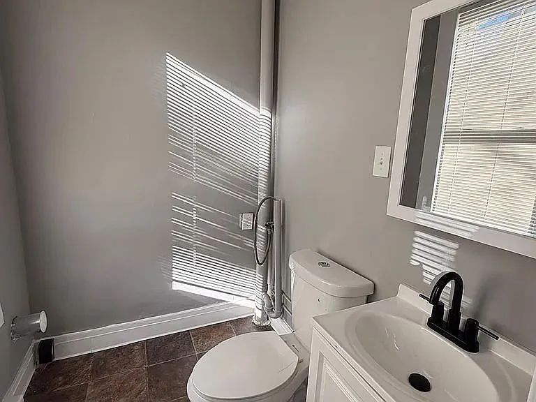 77 Shepard St #1 — Photo 6