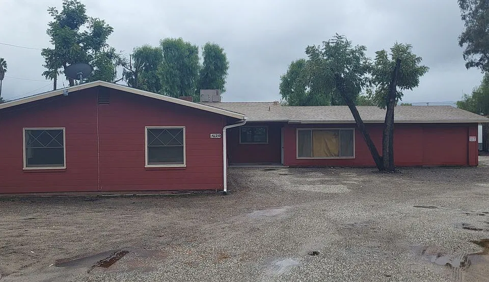 4120 Alamo St