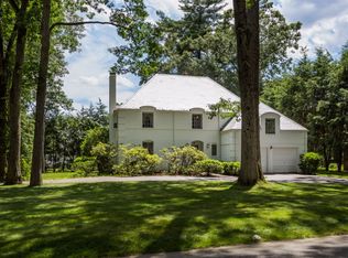 45 Brittany Rd, Longmeadow, MA 01106