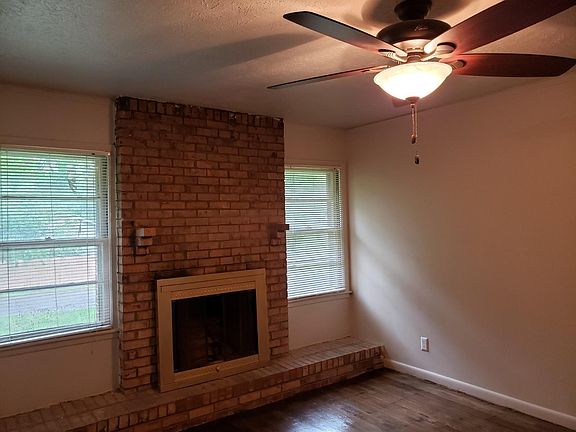 5th image of 5456 Sycamore Cir