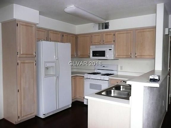 4th image of 5710 E Tropicana Ave Unit 1118