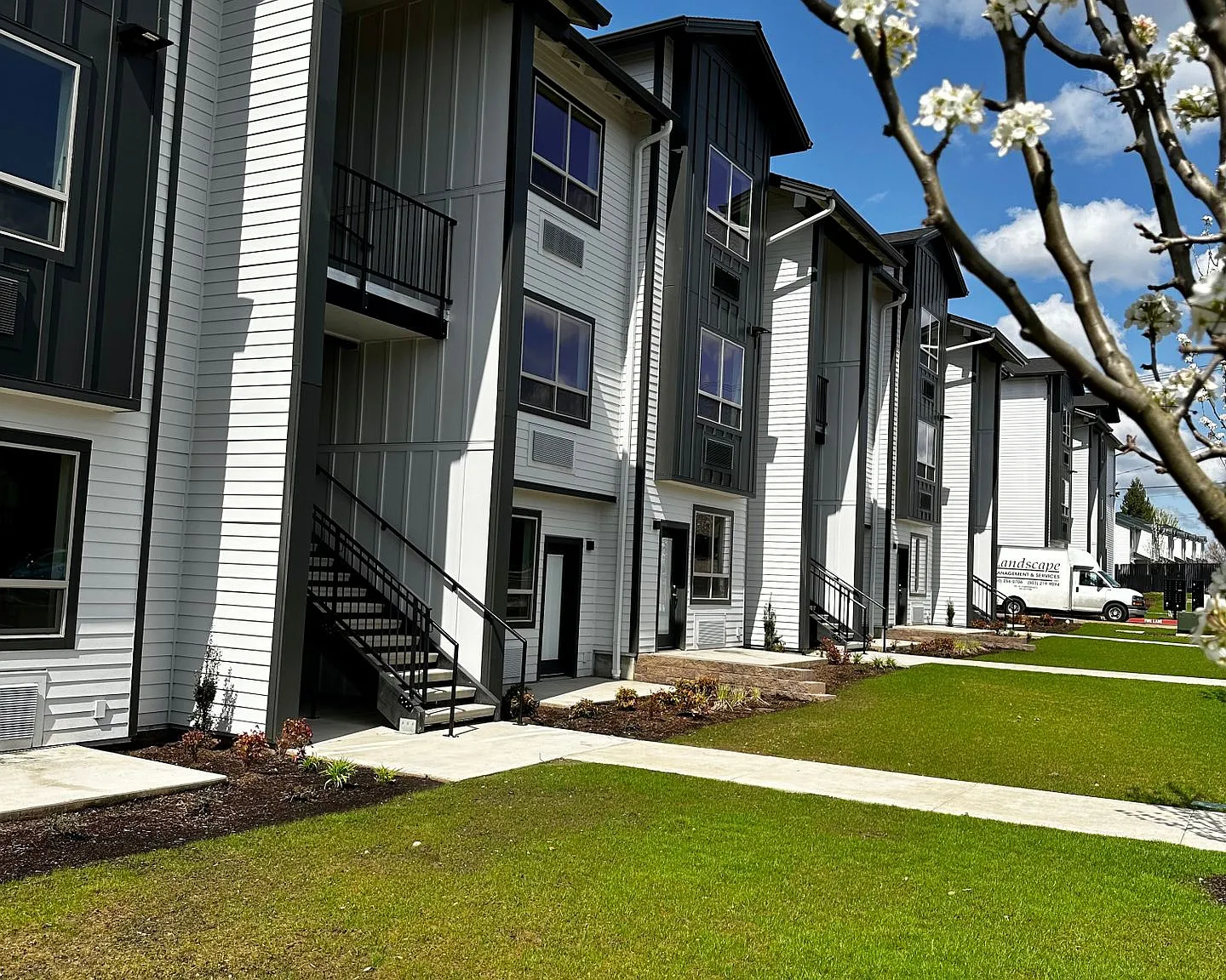 Anderson Court — Photo 3