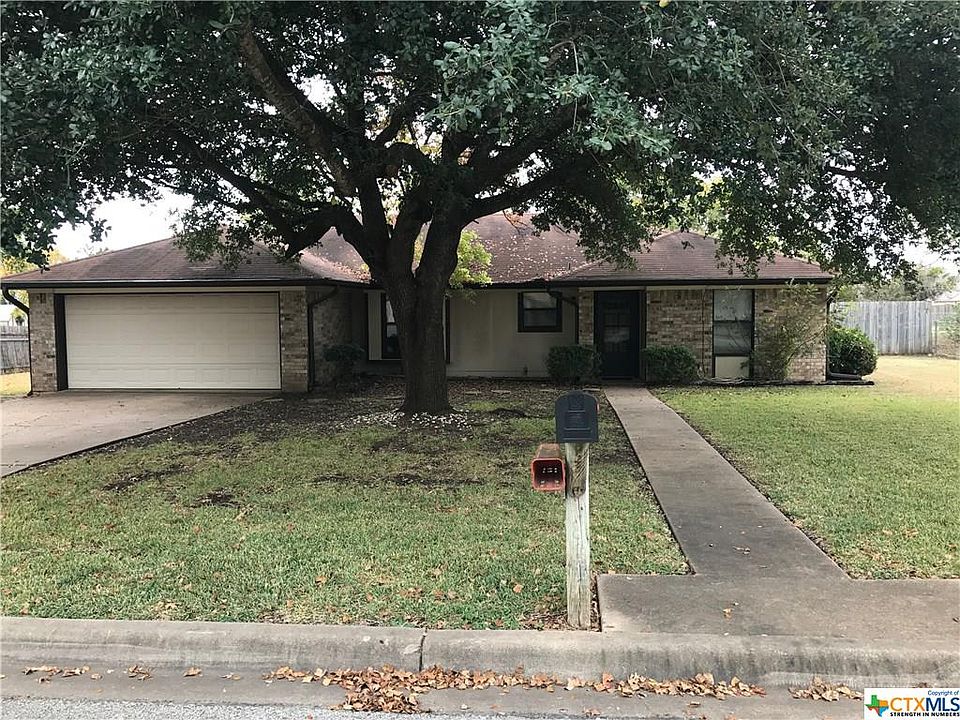 1st image of 8801 Trailridge Dr