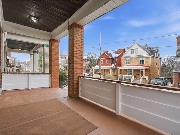 3rd image of 1606 Cumberland St