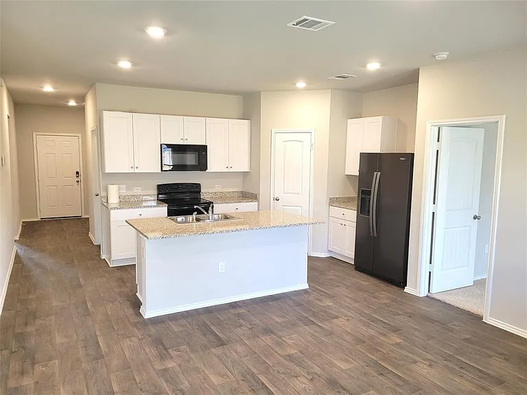 6012 Brocade Dr — Photo 6