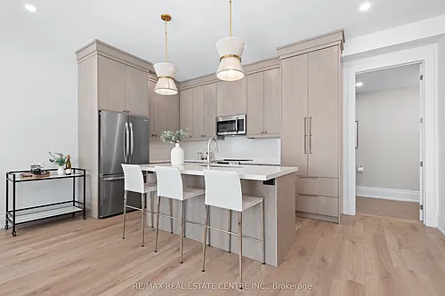 37 Armstrong St #1 Photo 1