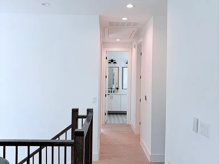 8015 Lazy Ln — Photo 19