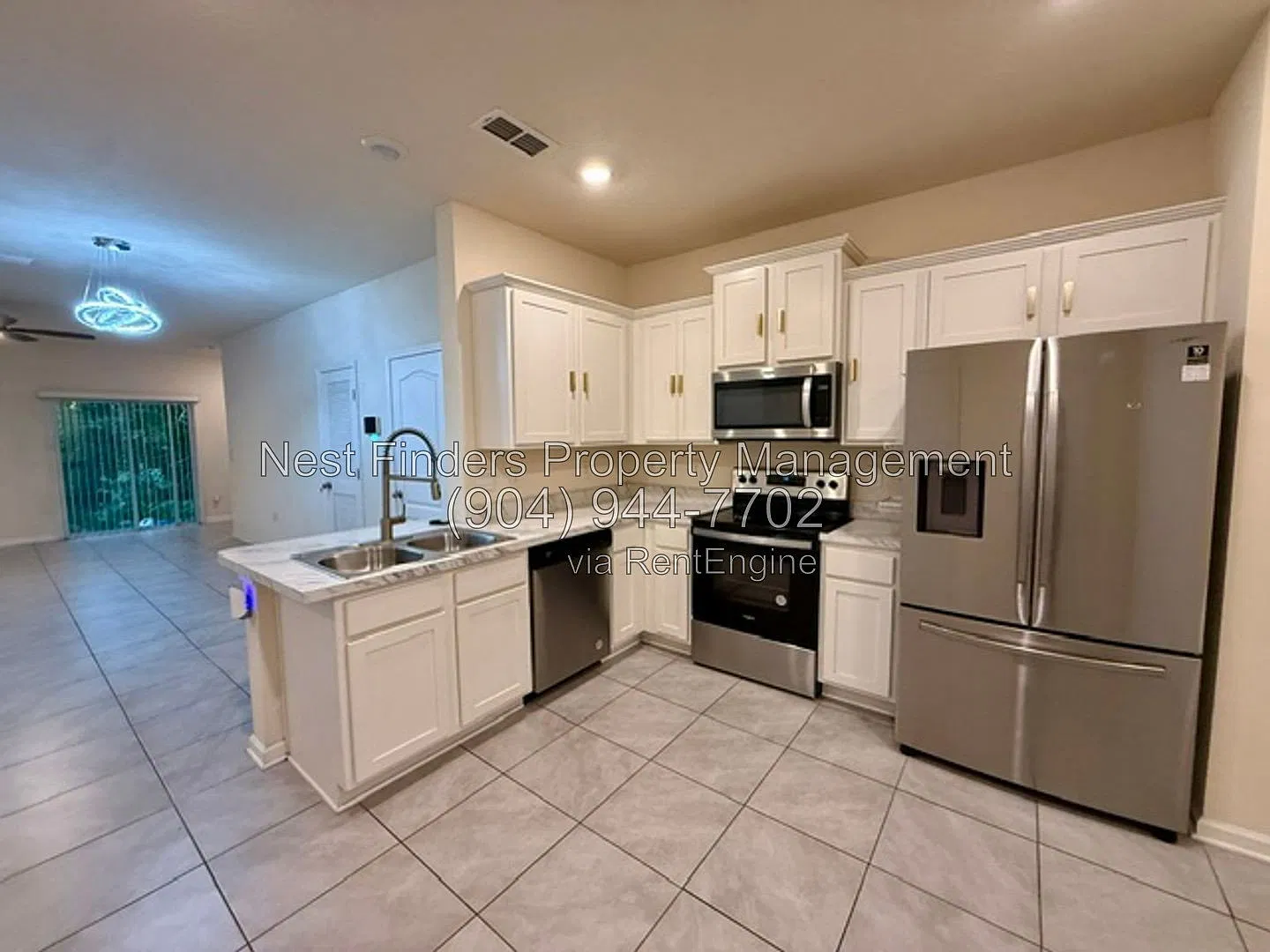 3 bed, 2.5 bath, 1502 sqft, $1,950 — Photo 4