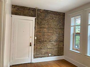 717-2 W Oakdale Ave #717-2, Chicago, IL 60657
