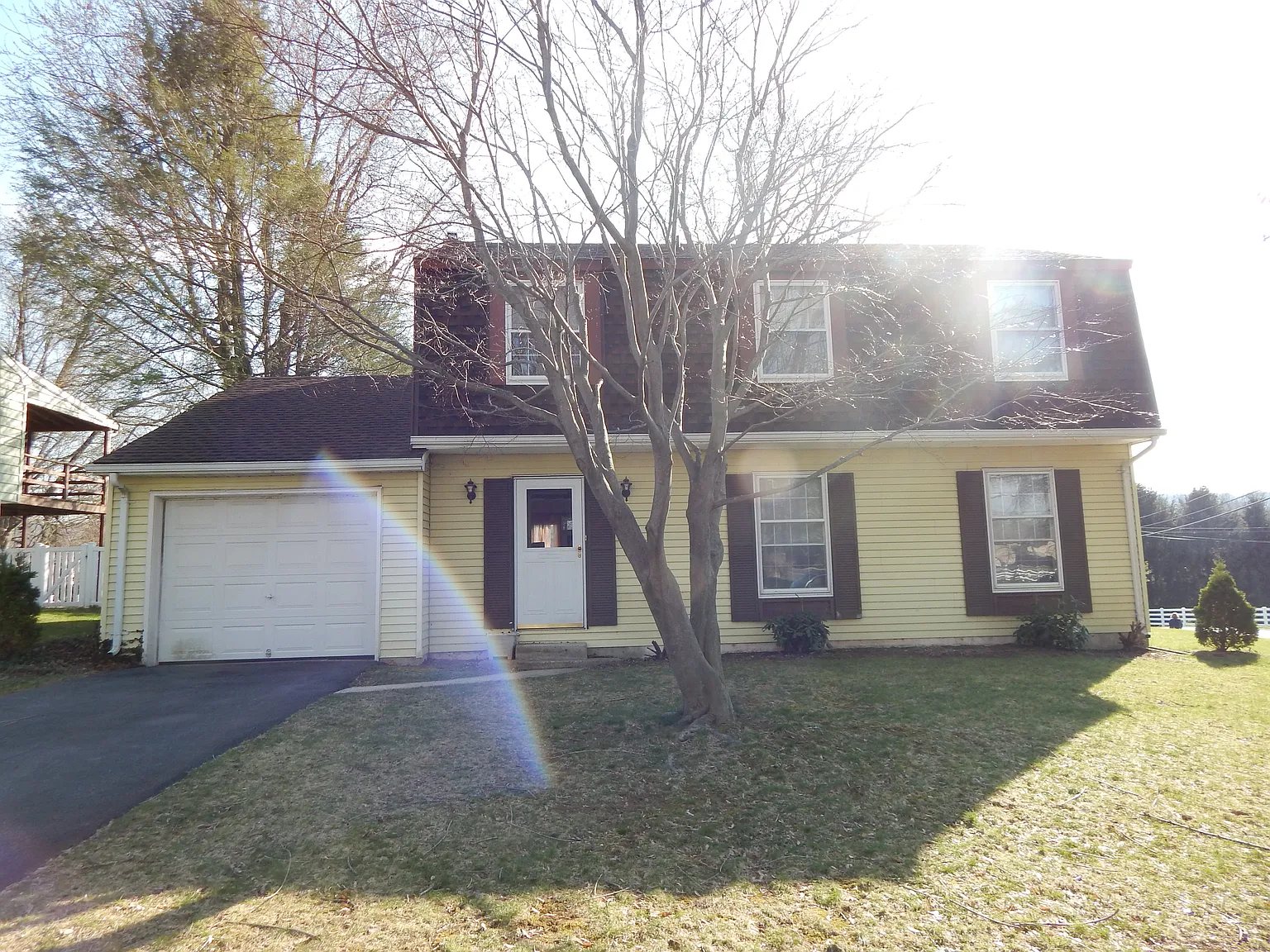 158 W Norman St photo 1